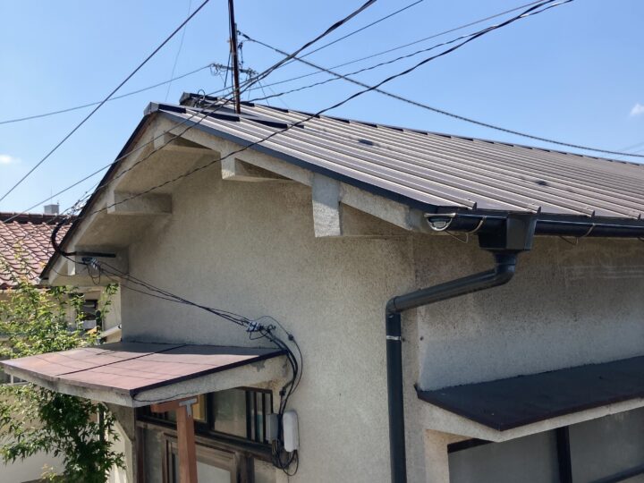 広島市安佐南区　N様邸　ガルバリウム鋼板立平勘合式葺き替え工事