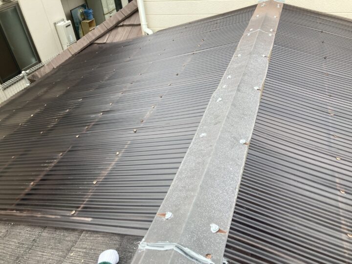 広島市安佐南区伴東　K様邸　波板交換