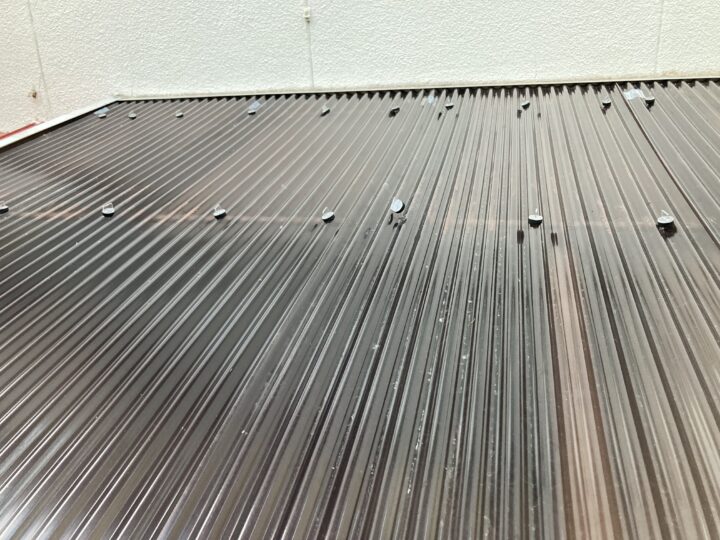 広島市安佐南区高取　K様邸　波板交換、ベランダ撤去工事